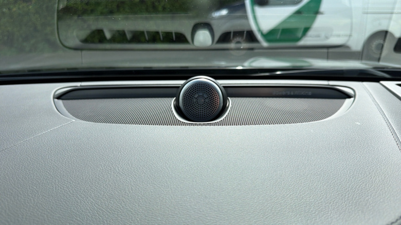 Volvo S90 2.0 T8 RC PHEV [455] Ultimate Dark 4dr AWD Auto Saloon